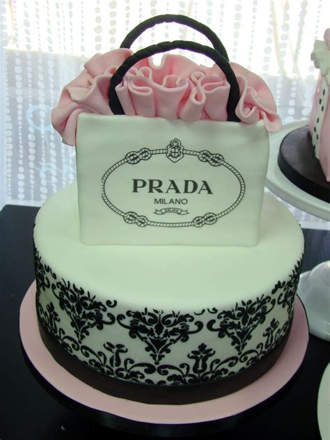 Prada Handbag Cake 